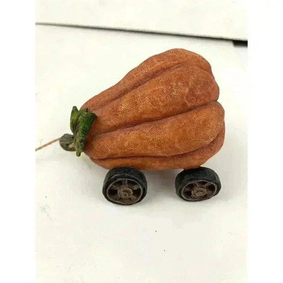 VTG Boyds Punkinbeary Tug Along Orange Pumpkin Figurine 2002 - Picture 10 of 11